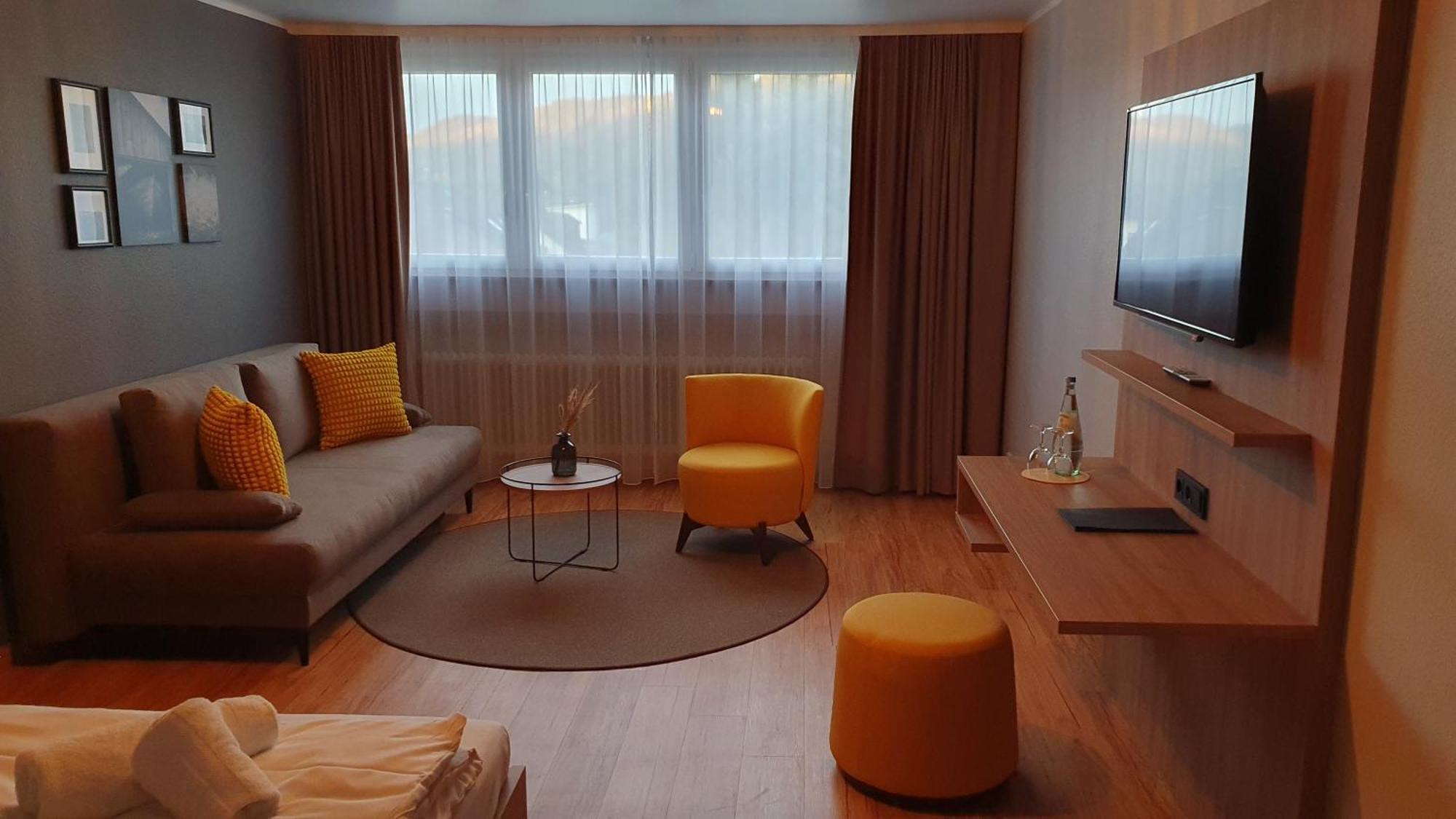 טראבן-טרארבאך Uferdeck - Boutique Hotel מראה חיצוני תמונה